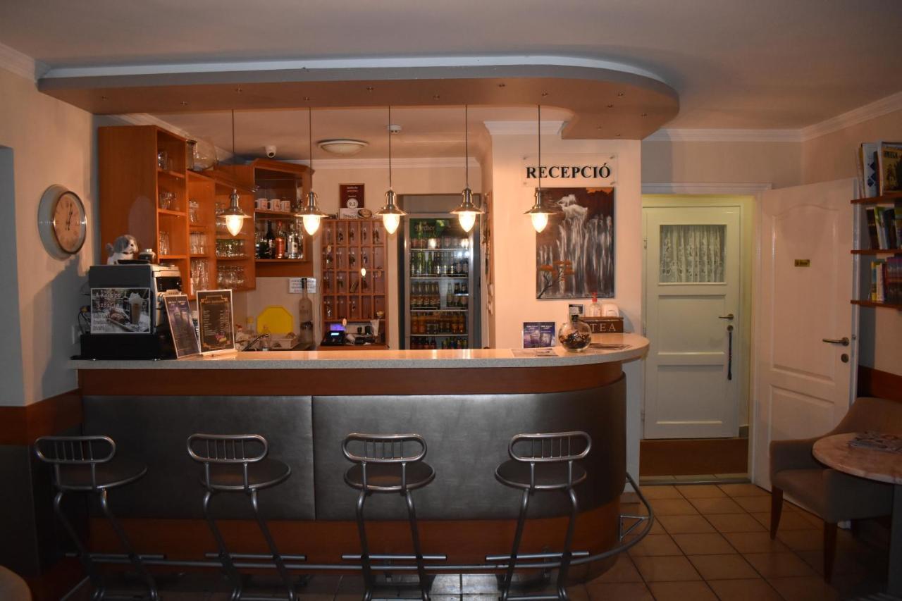 Hotel Pavai Hajduszoboszlo Luaran gambar