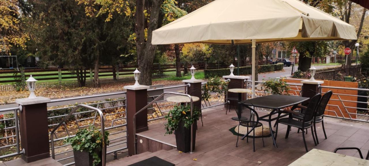 Hotel Pavai Hajduszoboszlo Luaran gambar